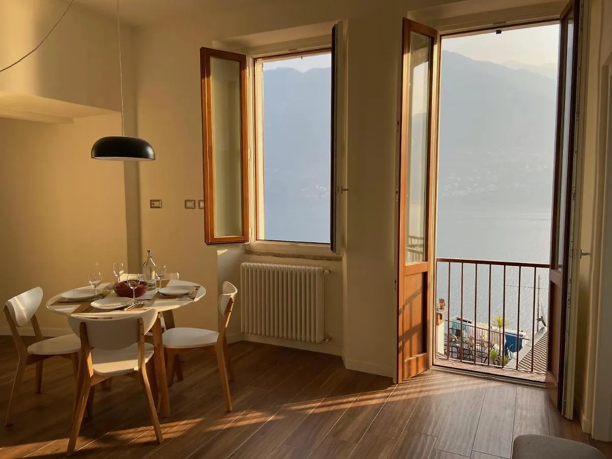 Via Castello, Lake Como, Brienno Apartment