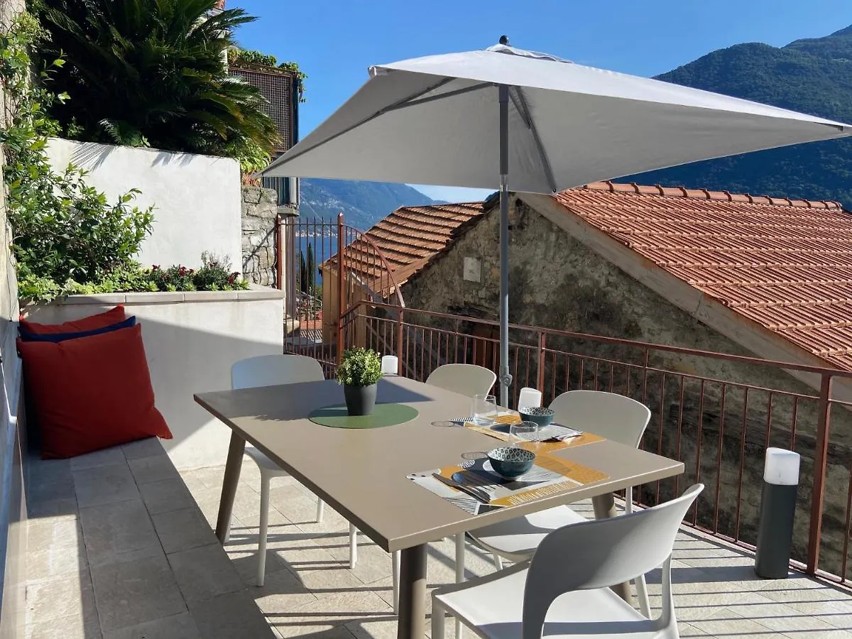 アパート Via Castello, Lake Como, Brienno イタリア